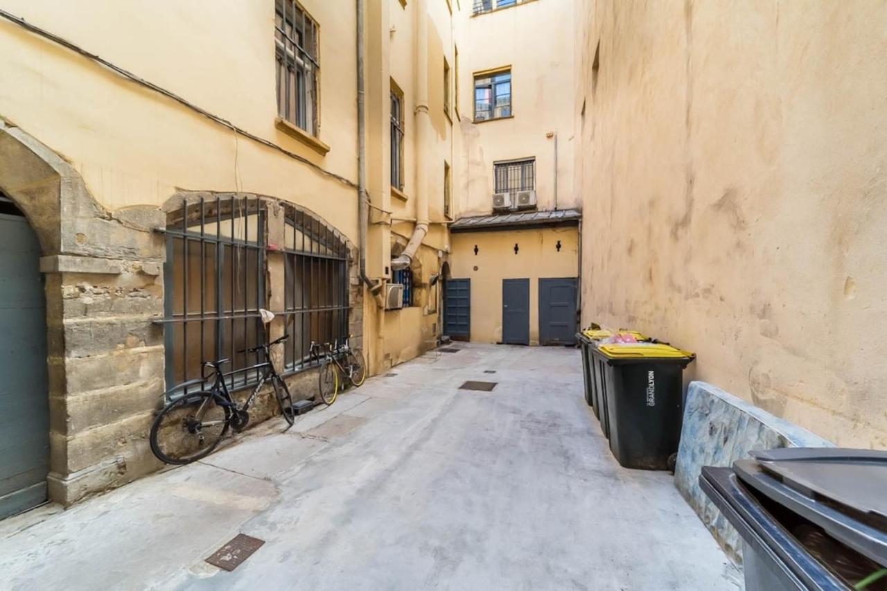 The Pleney Charming 2 People - Cordeliers Apartment Lyon Luaran gambar